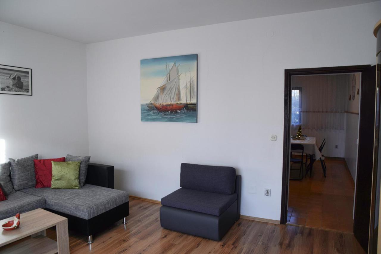 Apartments Margareta & Ena マリンスカ エクステリア 写真