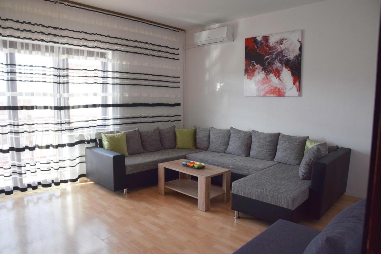 Apartments Margareta & Ena マリンスカ エクステリア 写真