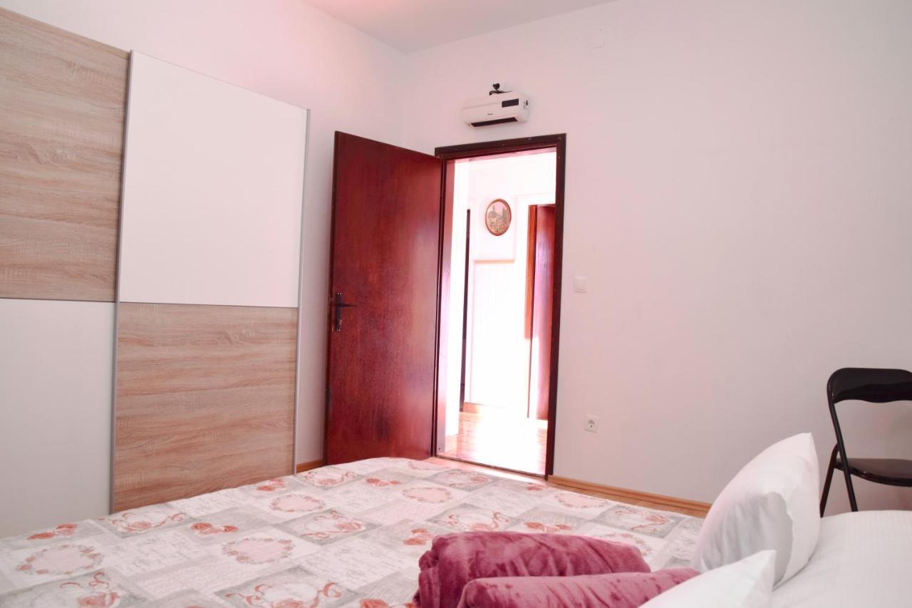 Apartments Margareta & Ena マリンスカ エクステリア 写真